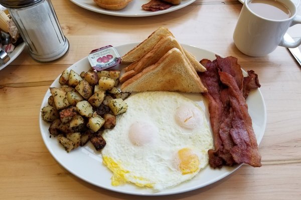 THE 10 BEST Breakfast Restaurants in Aurora - Tripadvisor