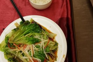 餐饮