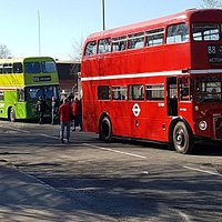 Classic buses lining up outside the museum during a Running Day
