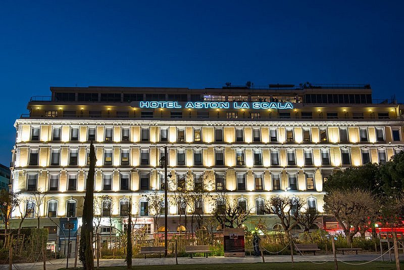 ‪Hotel Aston La Scala‬، فندق في نيس