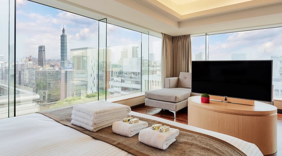 Supreme Family Room
