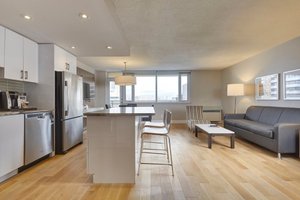 Room & Suite
