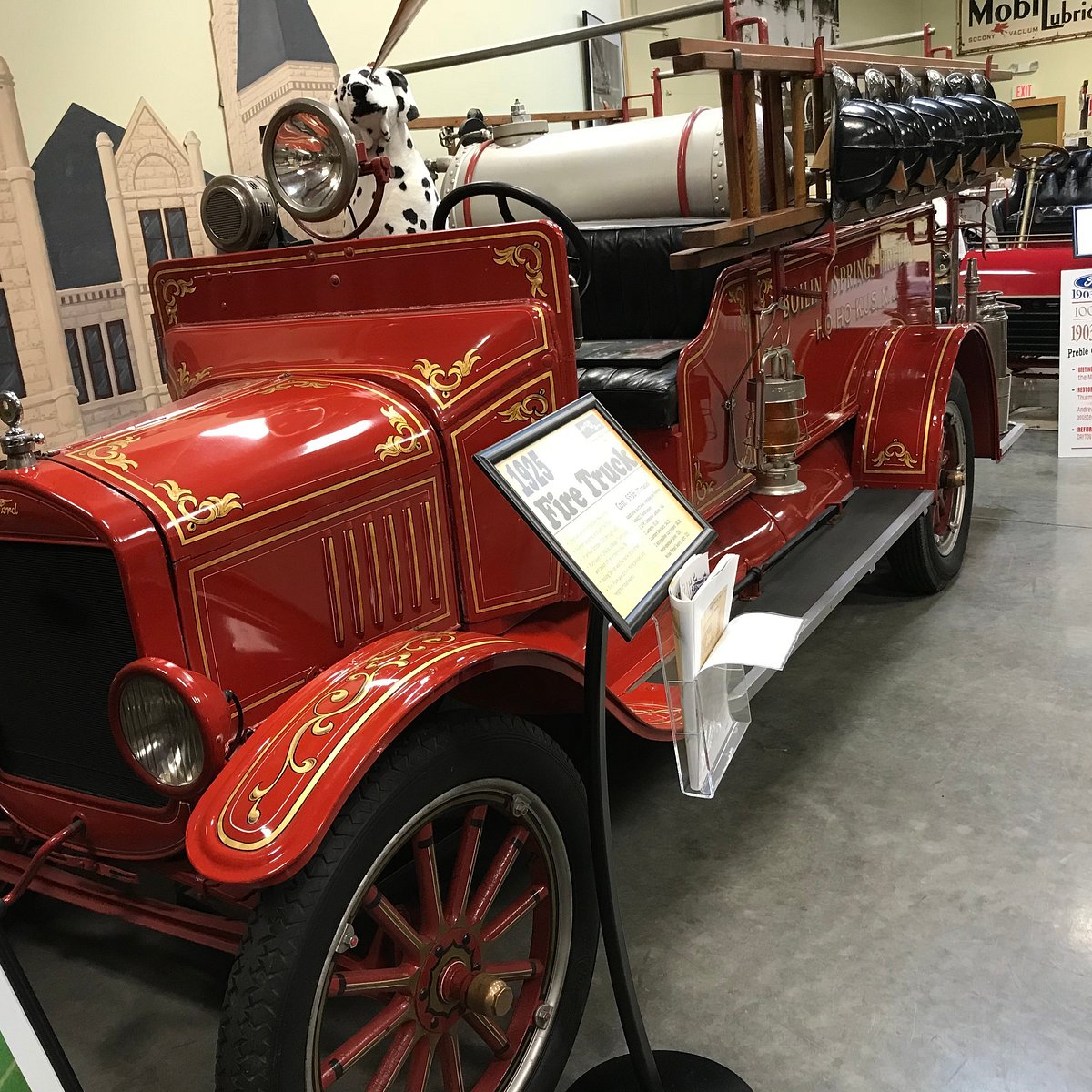 Пожарная машина Вандерберг 1901. 1913 Ford model t Firetruck. Ford TT пожарный. Tins Toys Ford 1920 model t.