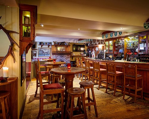 Interior decor; classic Irish pub! - Picture of Emmets Irish Pub &  Restaurant, Boston - Tripadvisor