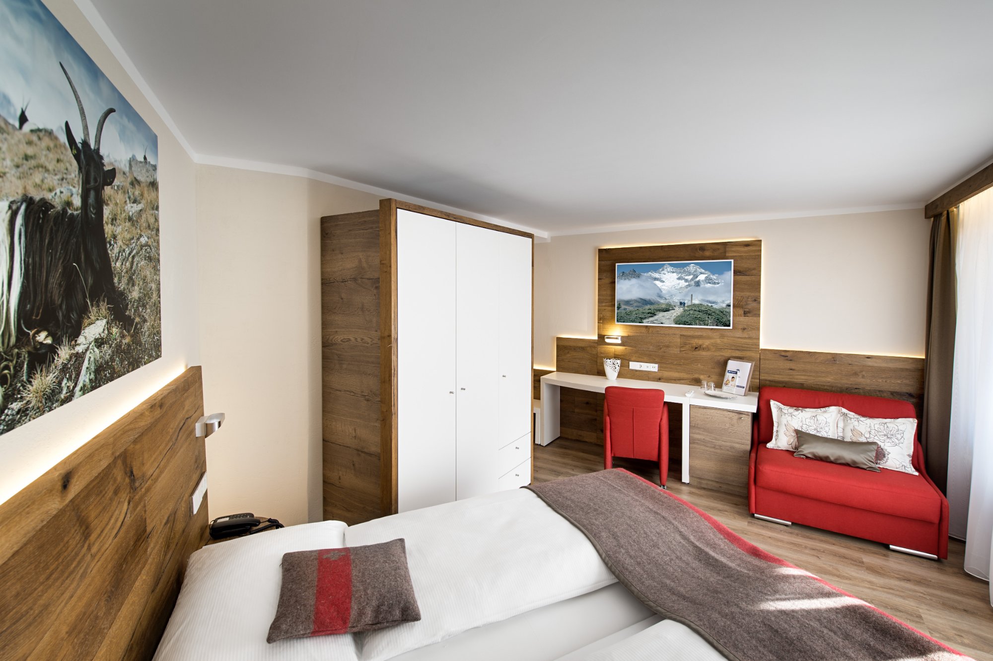 HOTEL BUTTERFLY (Zermatt, Suiza): Opiniones, Comparación De Precios Y ...