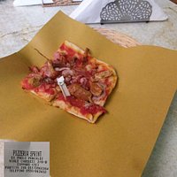Buonissima degustazione di pizza capricciosa