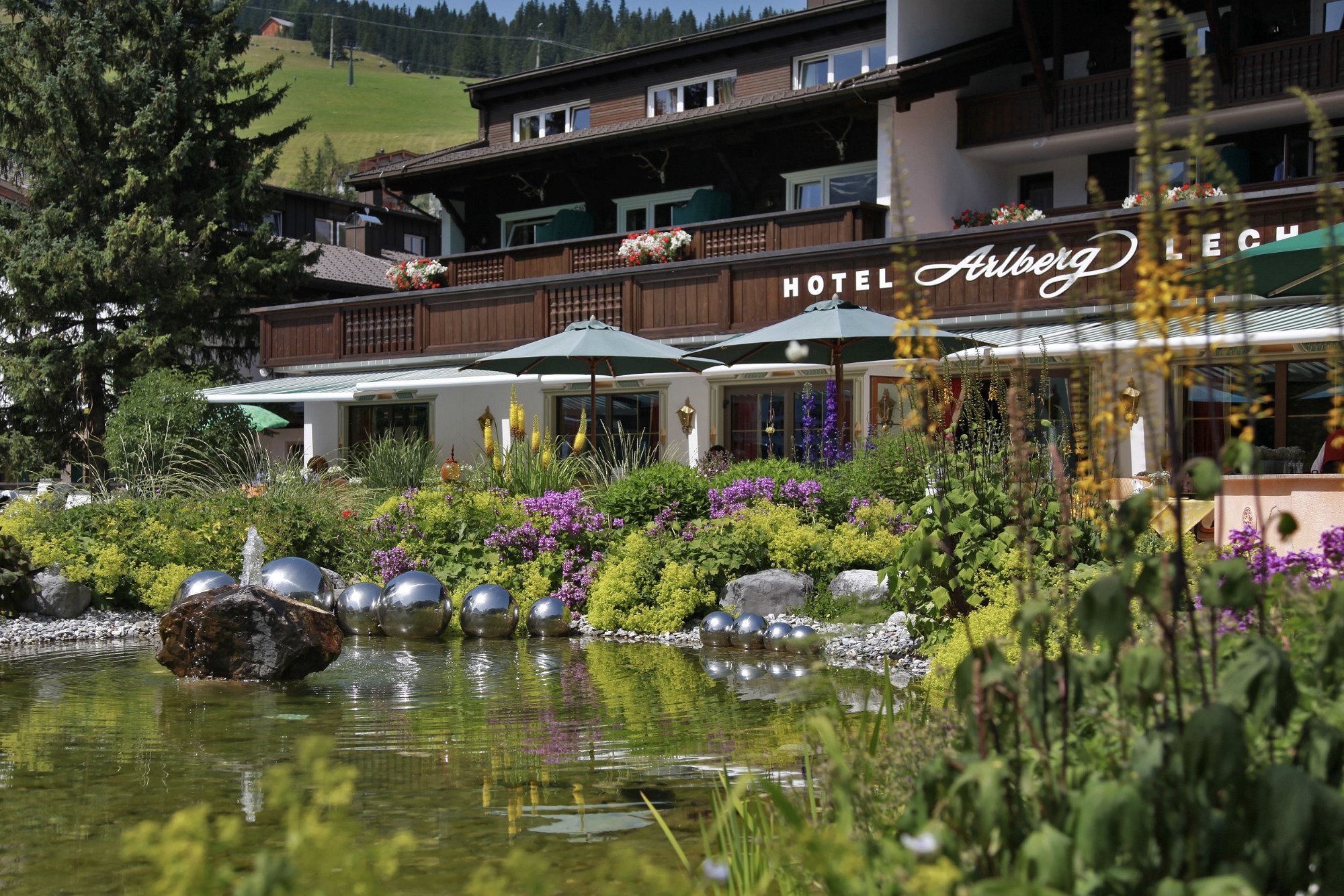 Hotel Arlberg Lech by Google