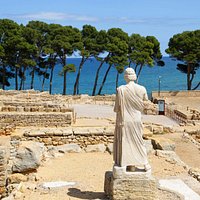 Vista de la platja d'Empúries des del Temple d'Asclepi.