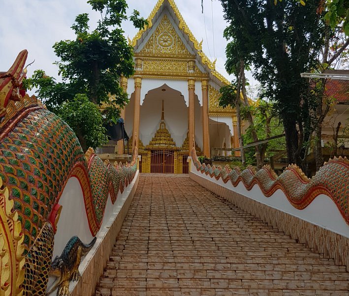 Wat Tham Nimit image
