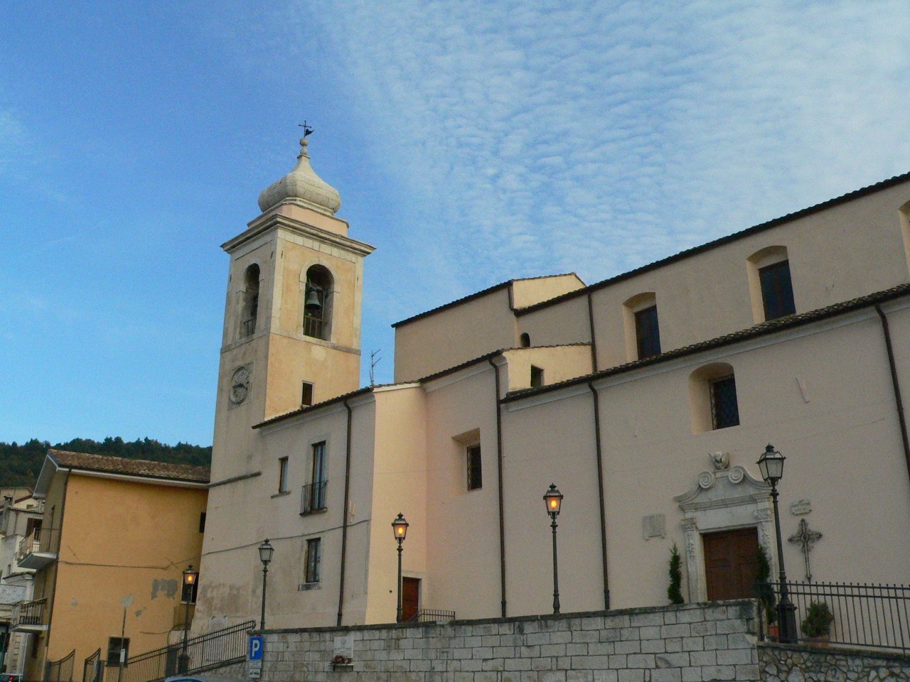 Parrocchia S. Nicola Di Bari (Lettomanoppello) - Tripadvisor