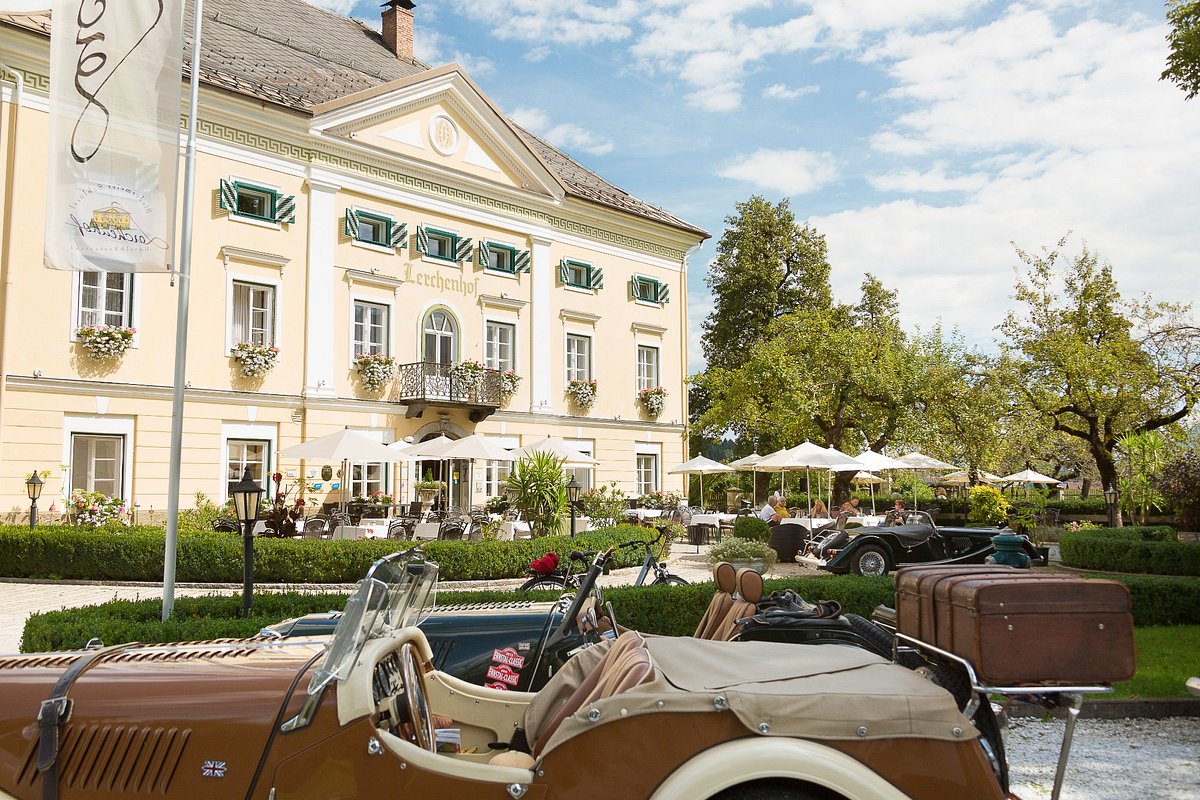 Schloss Hotel Lerchenhof, Hotel am Reiseziel Hermagor-Pressegger See
