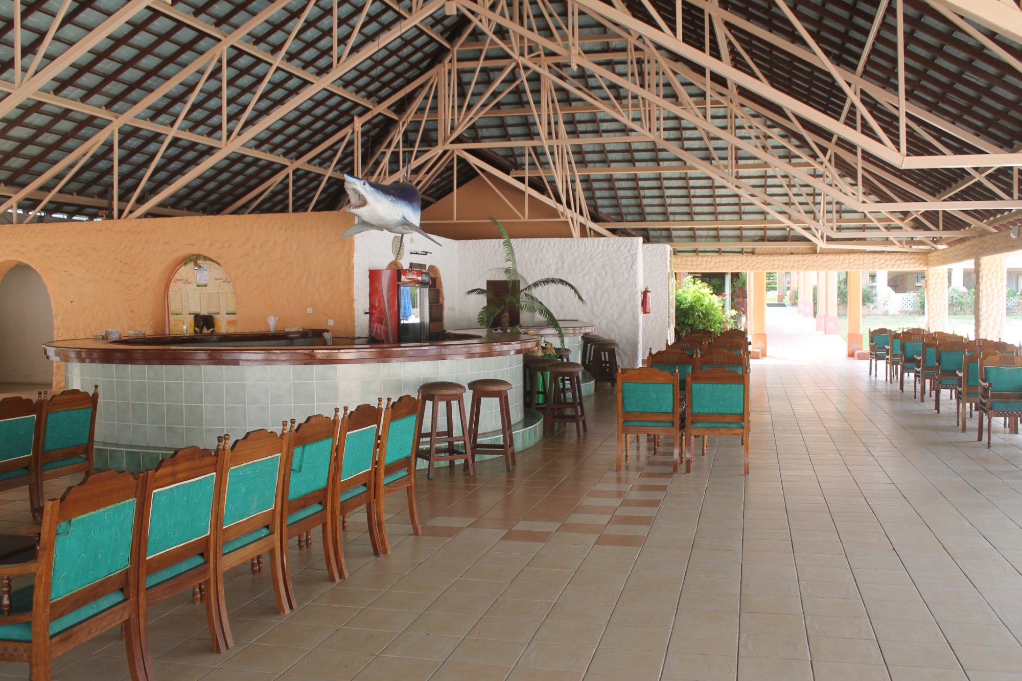 Hotel photo 14 of Sun N Sand Beach Resort.