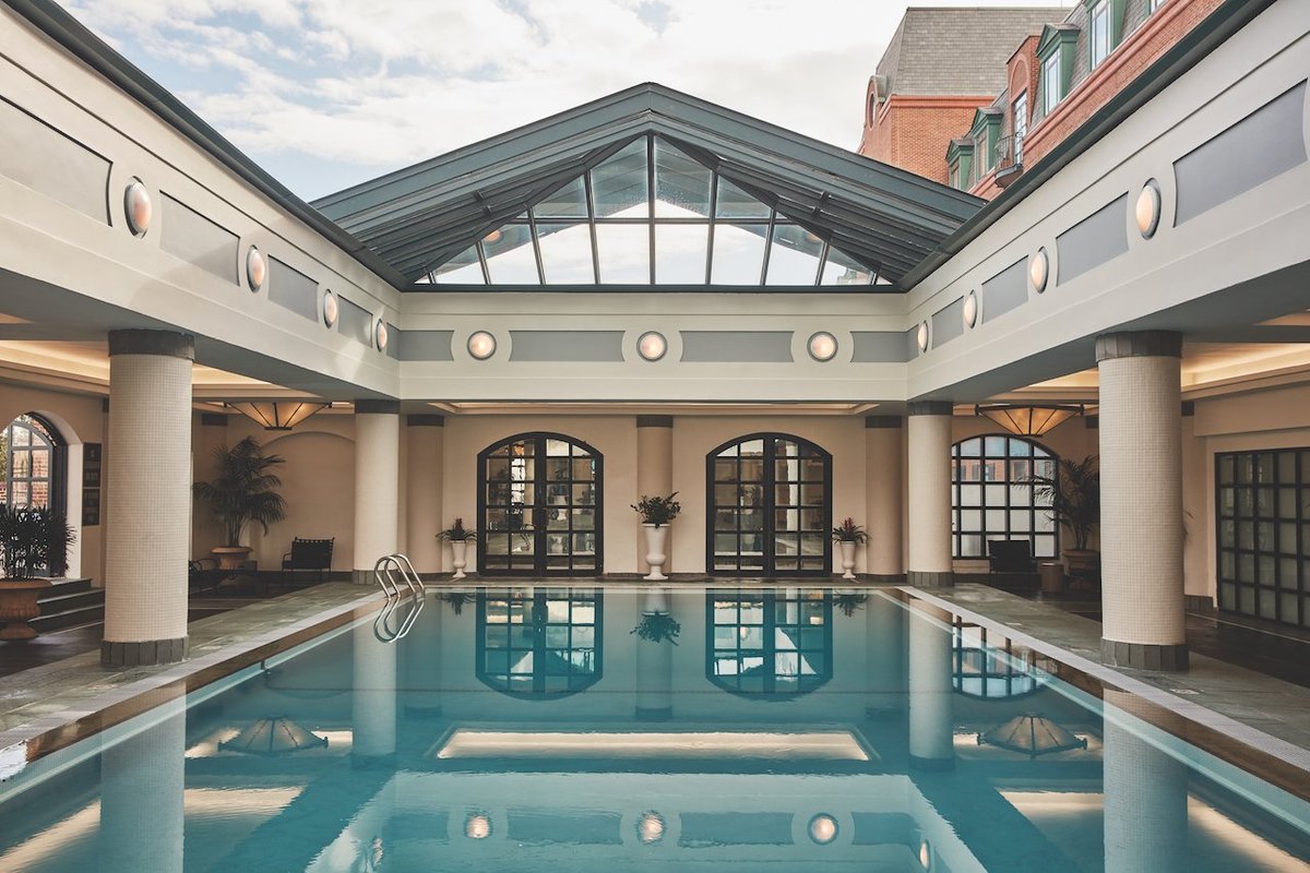 hotels in north charleston sc with indoor pool