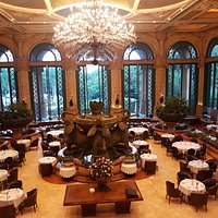 Restaurante Crystal Court, no The Palace Hotel, em Sun City - África do Sul.
