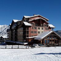 Bluebird Skies and tasty treats at Purgy's Slopeside Bar & Restaurant