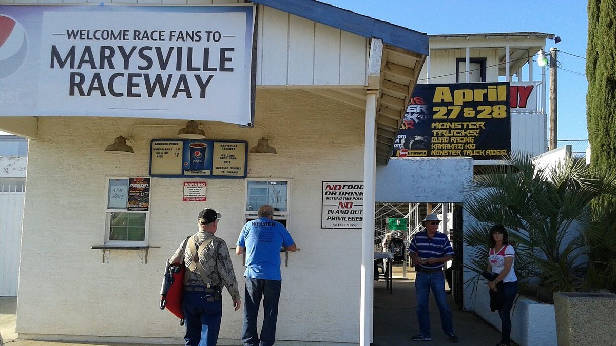 Monster Trucks – Marysville Raceway