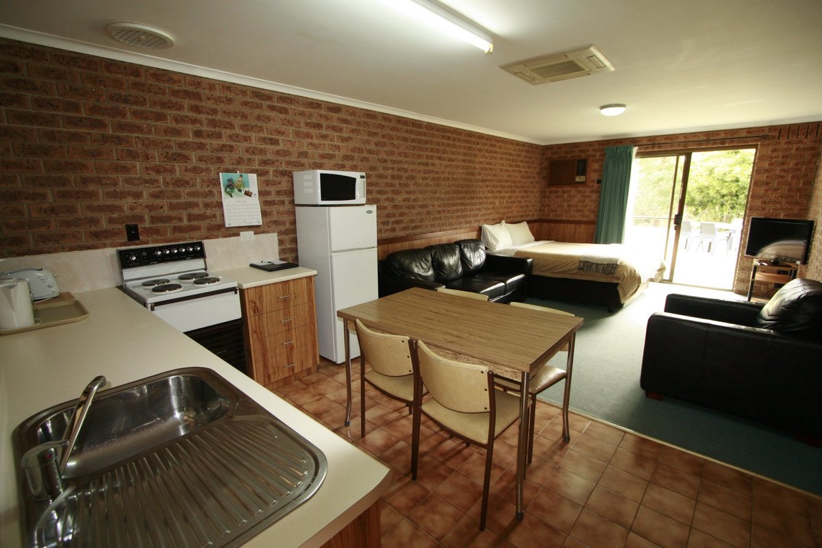 Eildon Parkview Motor Inn Kitchenettes: Pictures & Reviews - Tripadvisor