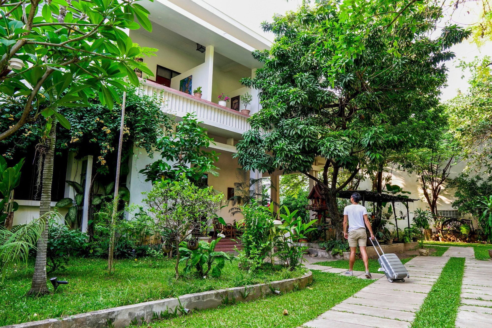 Lani's House By The Ponds image