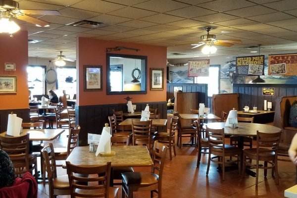 THE 10 BEST Restaurants in Springfield (Updated November 2023)