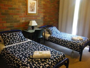 Room & Suite