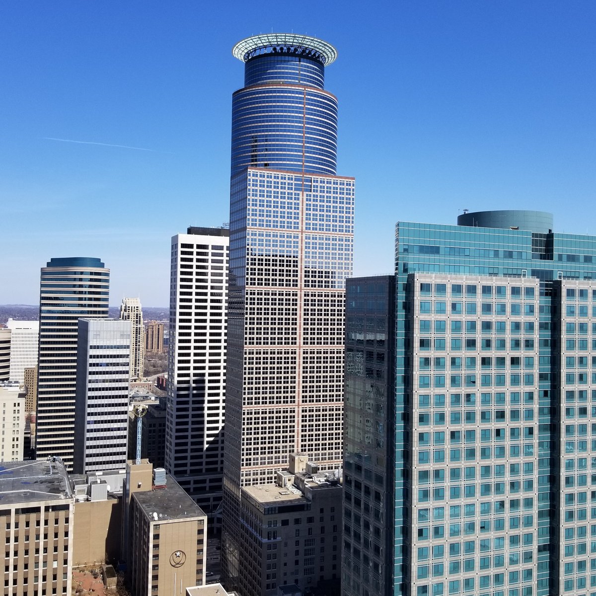 Discover Minneapolis From Above: Ascend To The Foshay Tower’s Iconic Observation Deck