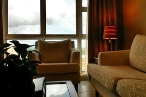 Room & Suite