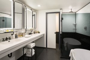 Thompson Seattle, By Hyatt - Updated 2024 Reviews (wa)