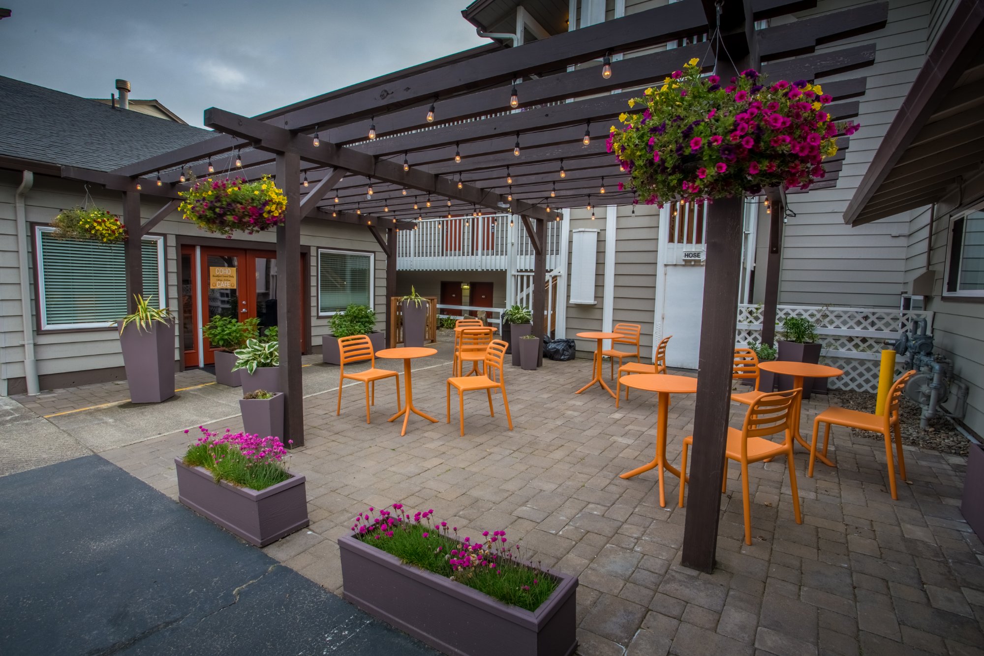Hotel photo 62 of The Coho Oceanfront Lodge.