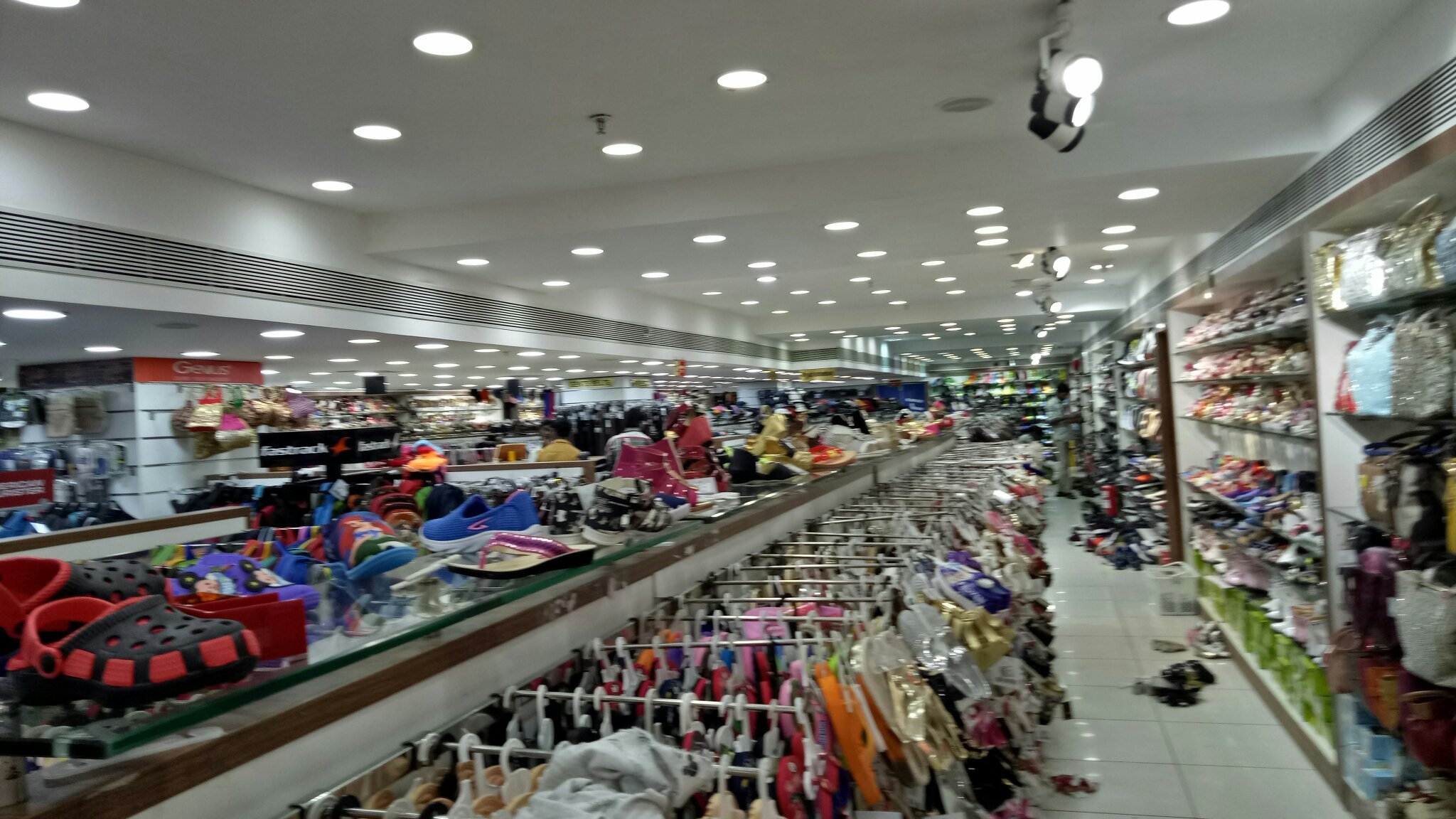 Best dress shops store in t nagar