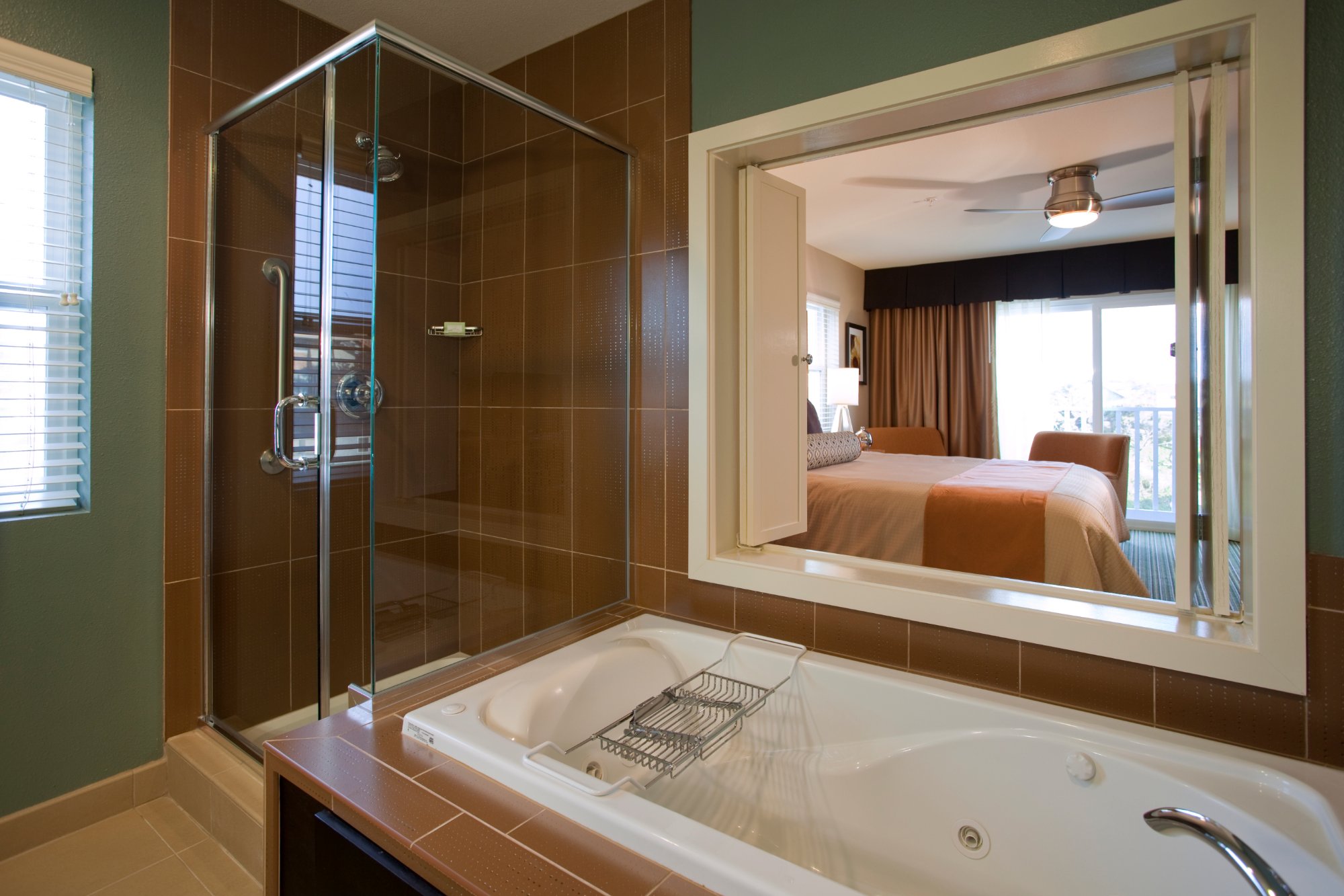 Hotel photo 46 of The Coho Oceanfront Lodge.