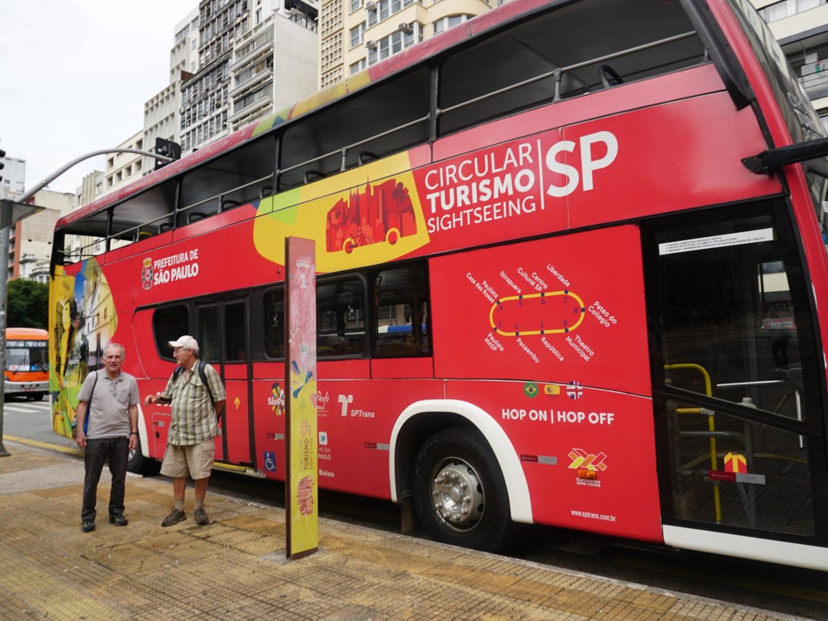 Ônibus turístico de Split - Reserve online em  Brasil