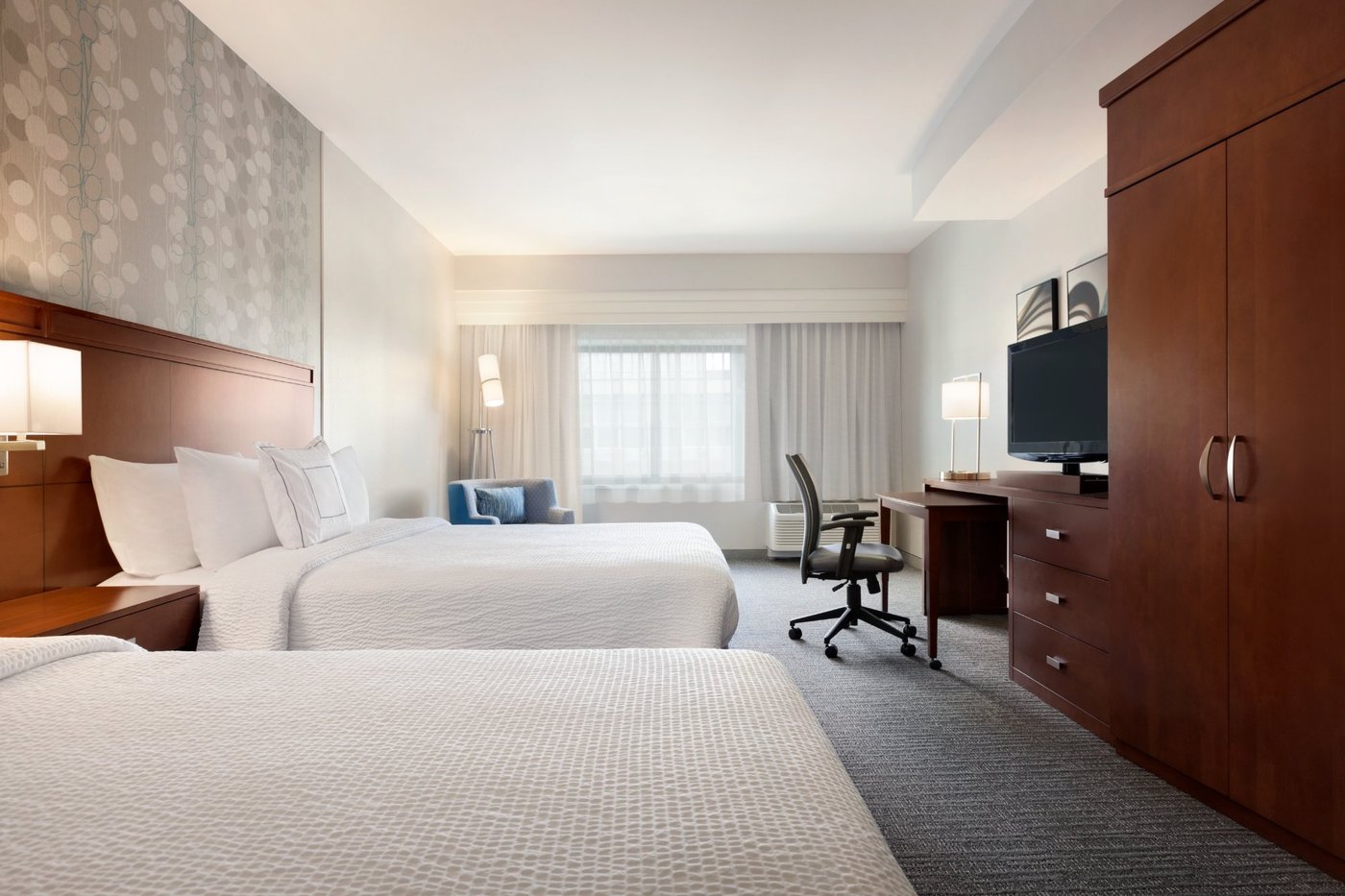 Courtyard by Marriott Charlotte Airport North – Parkmöglichkeiten ...