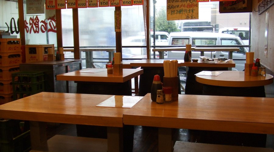広めの店内
