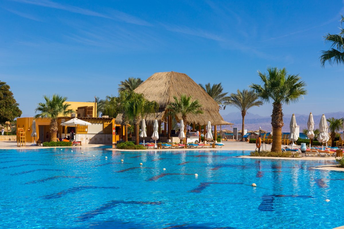 Strand Beach Resort Taba Heights Pool: Pictures & Reviews - Tripadvisor