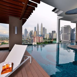 Infinity Swimming pool 