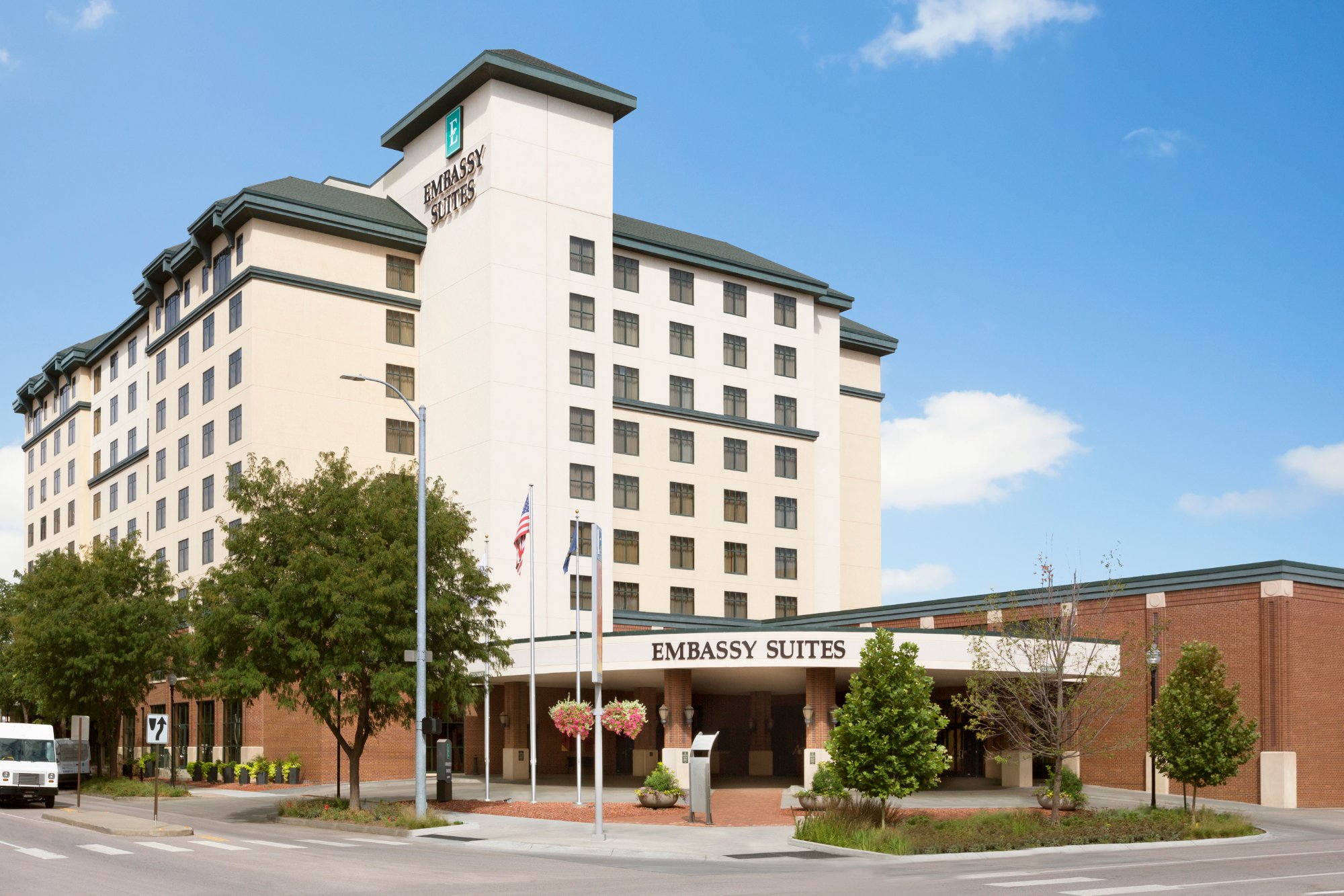 EMBASSY SUITES BY HILTON LINCOLN 147 1 6 3 Updated 2024