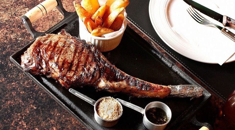 Tomahawk Steak.