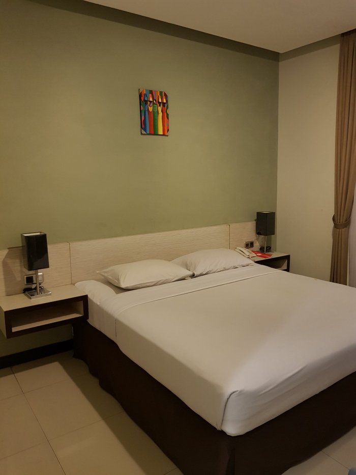 N3 Hotel Zainul Arifin Rooms: Pictures & Reviews - Tripadvisor