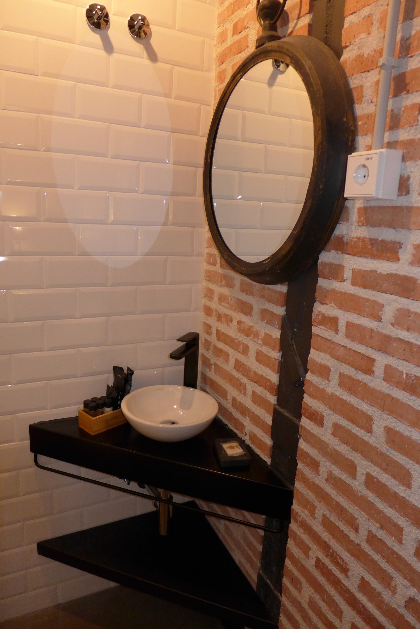 LANAVE Prices & Hotel Reviews (Madrid, Spain)