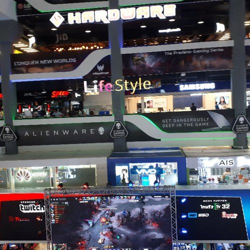 Top 10 Shopping Malls In Chidlom Thailand