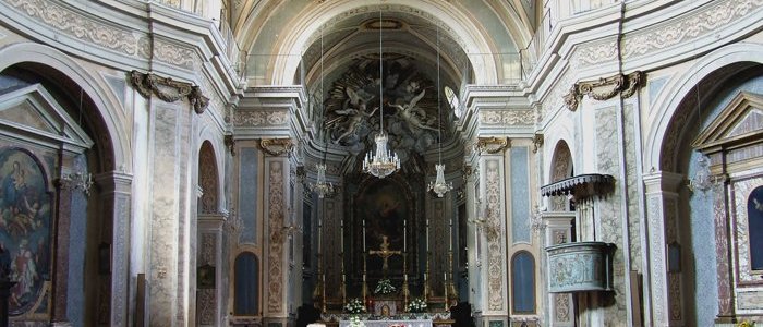 Interno della chiesa di Santa Maria Assunta