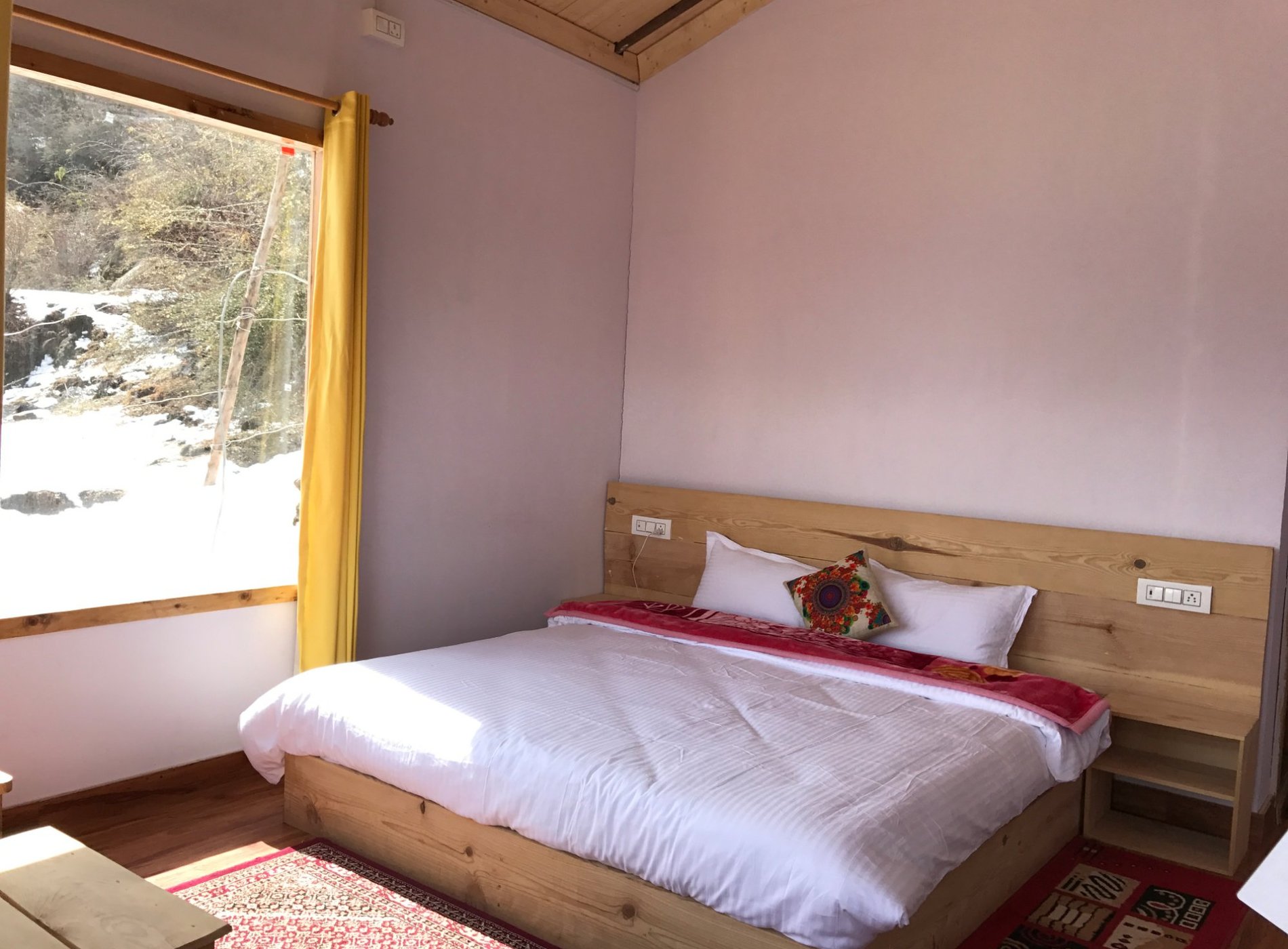 Mountain Rover, Auli- Resort by null