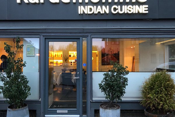 Balti dish, Sizzlers and curry - Picture of Tandoori Masala, Copenhagen -  Tripadvisor