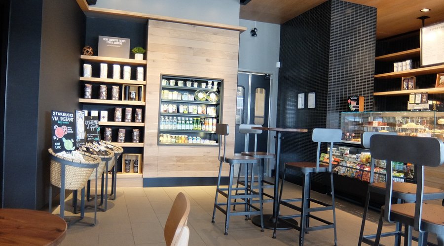 STARBUCKS, Abbotsford - 2100 Whatcom Rd - Photos &amp; Restaurant 