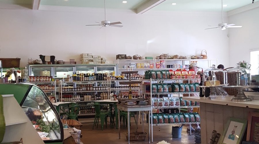 Cush's Grocer & Market