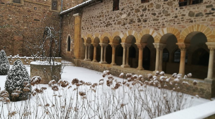 Cloître de Salles-Arbuissonnas 2018