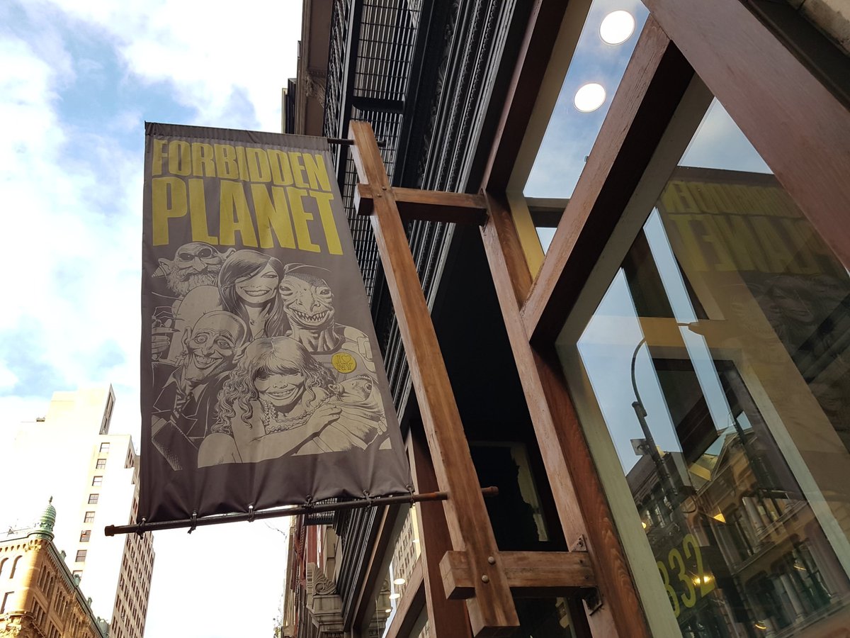 Forbidden Planet, Shopping, NYCgo