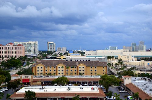 Embassy Suites by Hilton Fort Lauderdale 17th Street - UPDATED 2023 ...