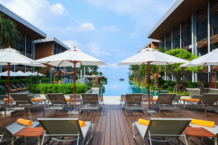 Renaissance Pattaya Resort & Spa Pool: Pictures & Reviews - Tripadvisor