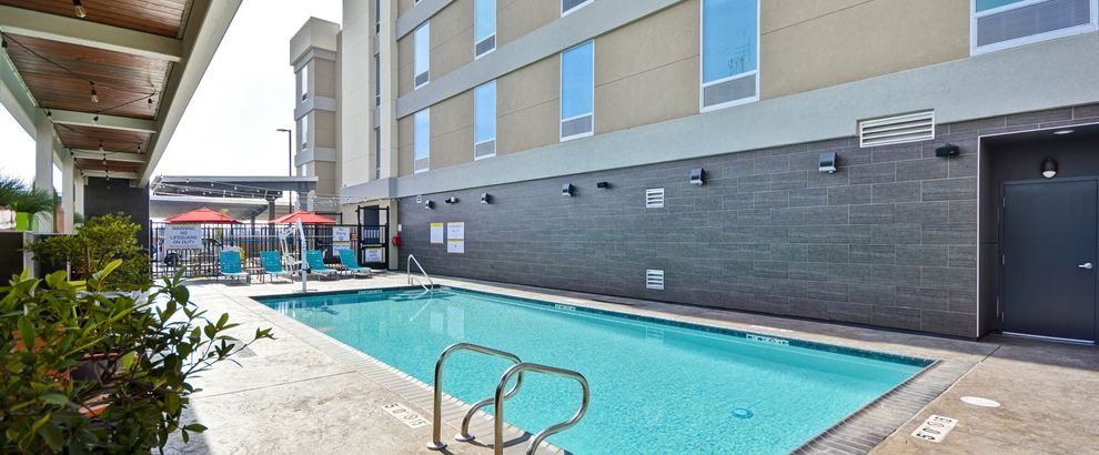 Home2 Suites by Hilton Hanford Lemoore Pool: Pictures & Reviews ...